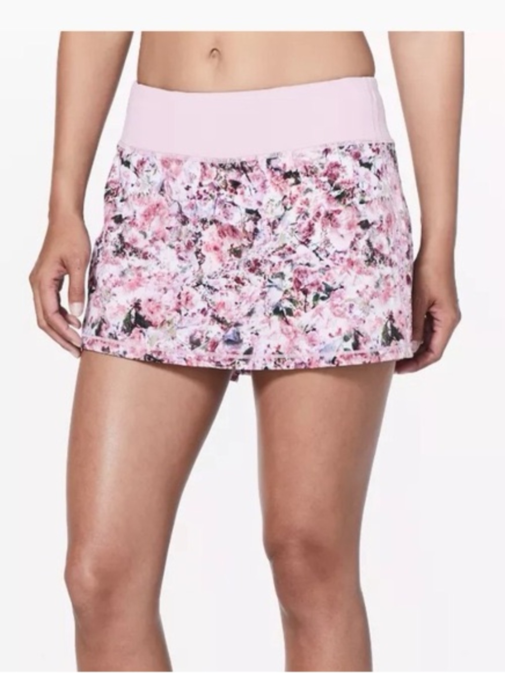 Lululemon playoff the pleats skirt SIZE 6 blossom
